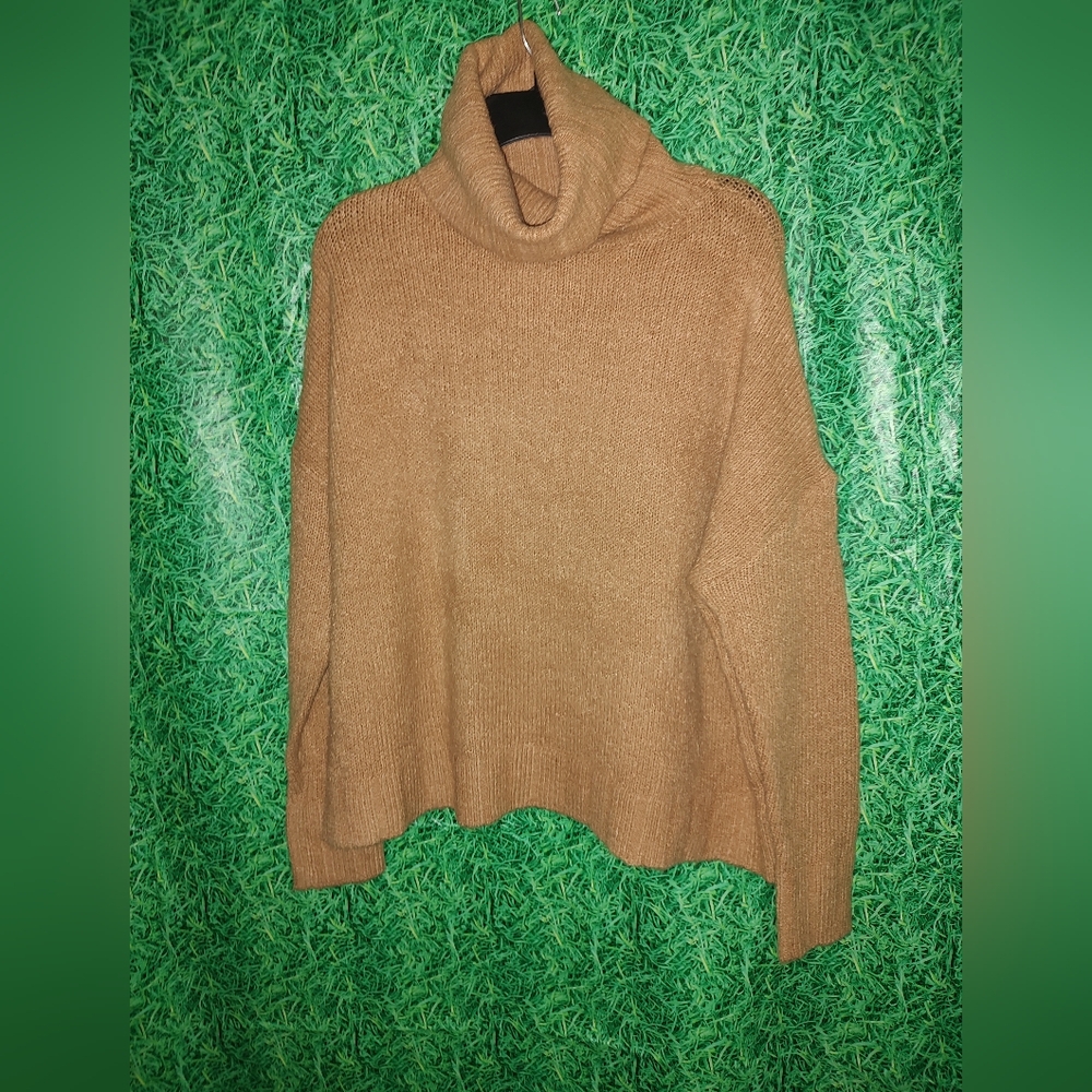 Fable Cowl Neck Sweater S/M Long Sleeve Knit Sweater Tan/Brown Pre-owned